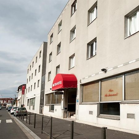 Milton Hotel Neuilly-Plaisance Exterior photo